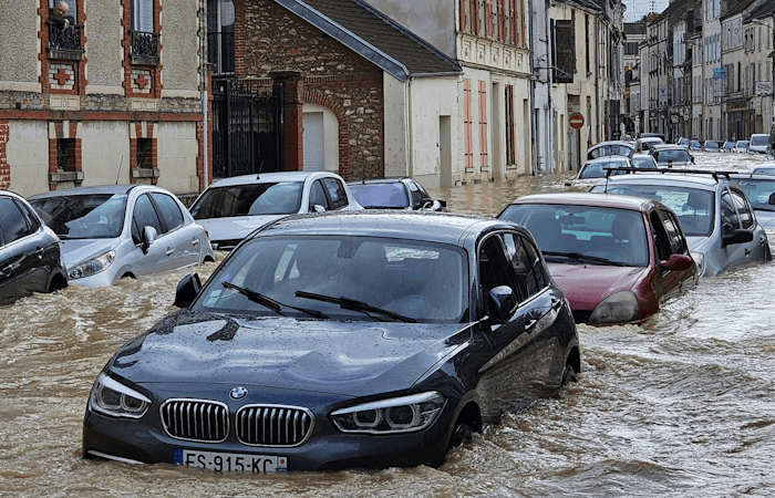 Après Kirk, crues et inondations majeures dans plusieurs régions