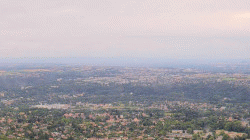 Vue panoramique vers Lyon (orientée sud ou sud-est)